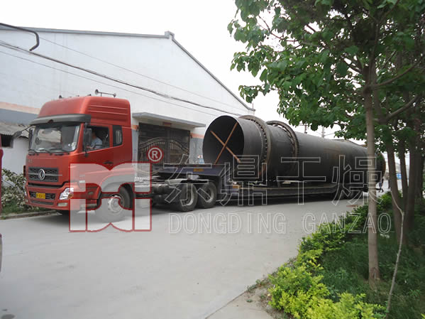 東鼎煤泥烘干機發貨